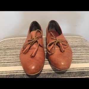 Tan lace up flats size 7.5